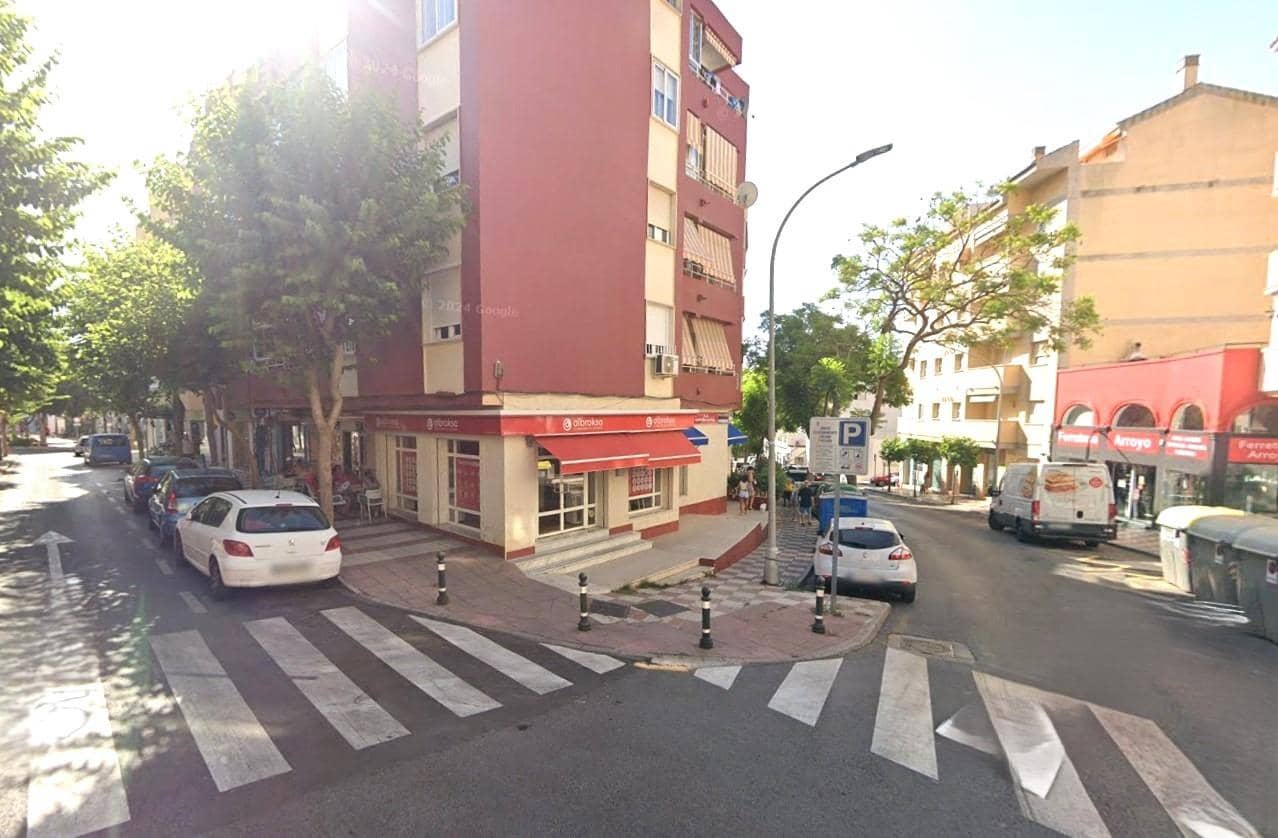 Commercial for sale in Benalmadena - € 606,400 (Ref: 8662600)