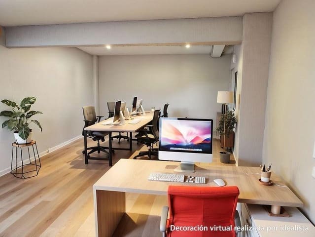 Erhverv til salg i Centro, Málaga by - € 135.000 (Ref: 8881763)