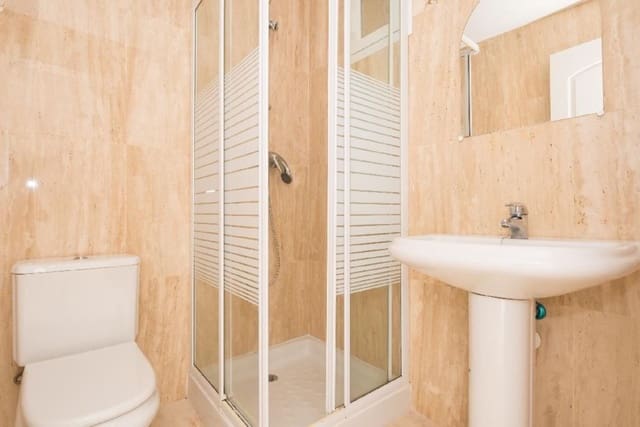 2 soveværelse Lejlighed til salg i Santa María, Marbella med swimmingpool - € 344.500 (Ref: 8932389)