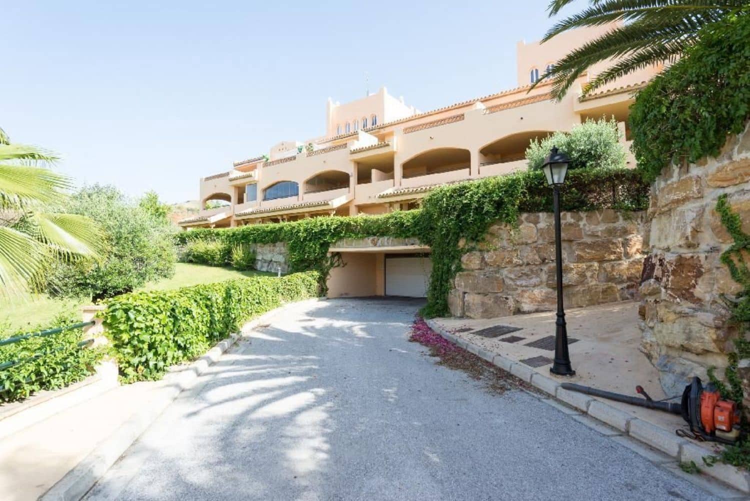 2 soveværelse Lejlighed til salg i Marbella med swimmingpool - € 344.500 (Ref: 8932389)