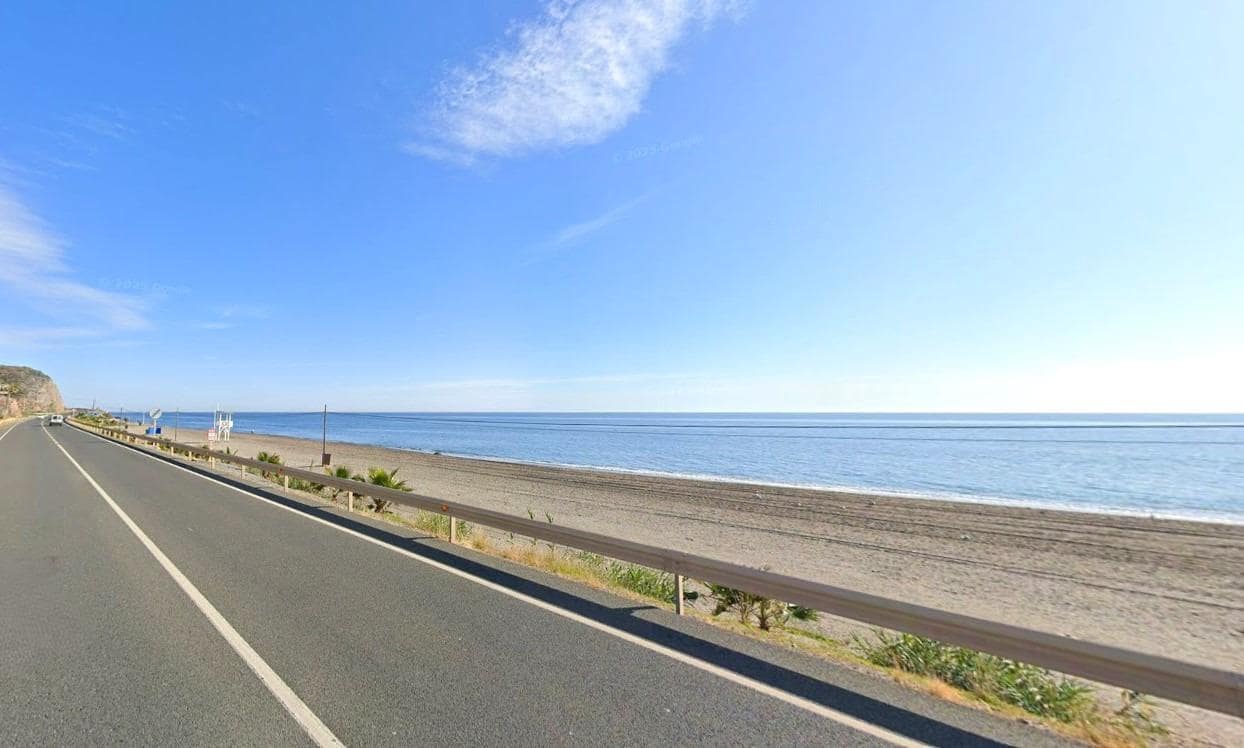 3 soveværelse Rækkehus til salg i Almayate med swimmingpool garage - € 310.000 (Ref: 8943859)