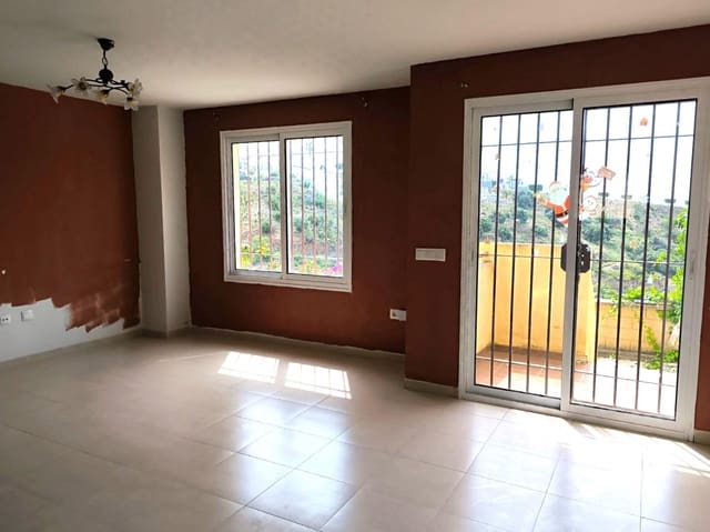 3 makuuhuone Rivitalo myytävänä paikassa Almayate, Vélez-Málaga mukana uima-altaan 
autotalli - 310 000 € (Ref: 8943859)