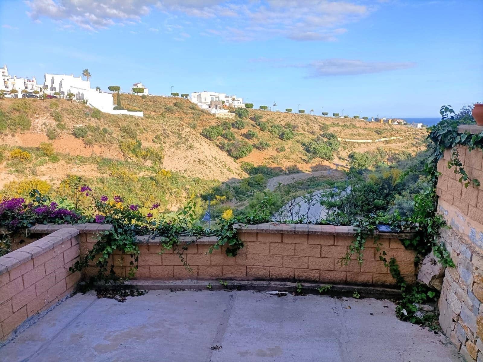 3 soveværelse Rækkehus til salg i Almayate med swimmingpool garage - € 310.000 (Ref: 8943859)