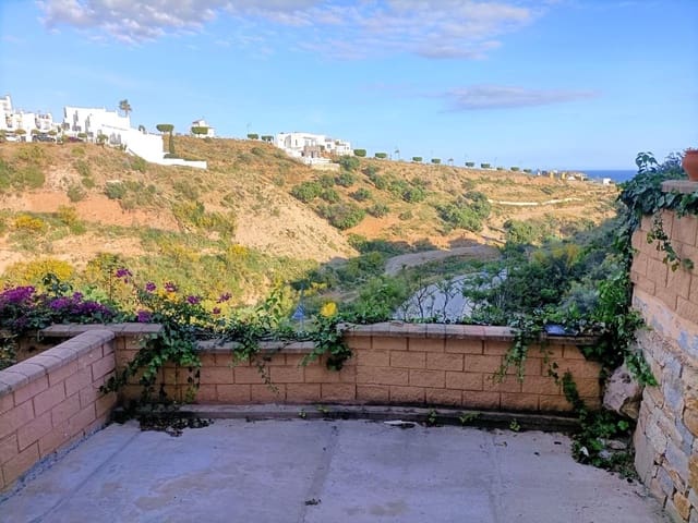 3 makuuhuone Rivitalo myytävänä paikassa Almayate, Vélez-Málaga mukana uima-altaan 
autotalli - 310 000 € (Ref: 8943859)