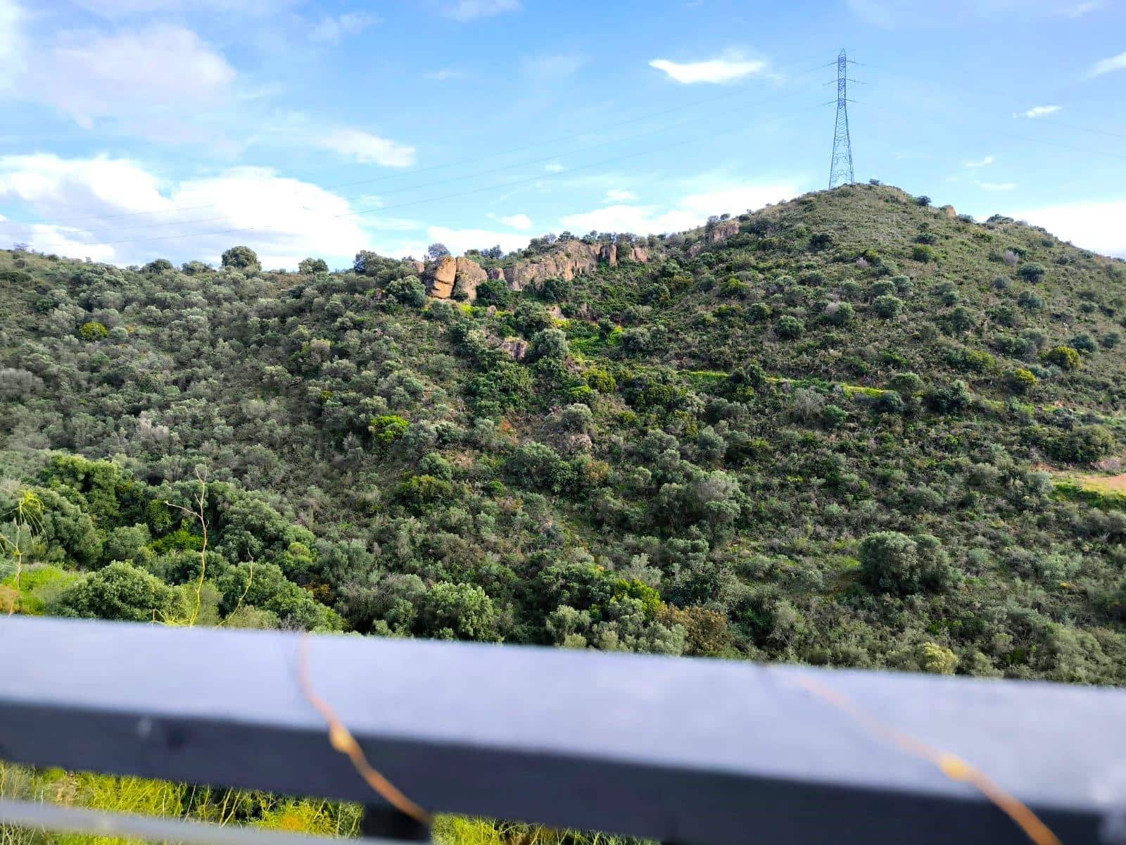 5 soveværelse Finca/Landehus til salg i Malaga by med swimmingpool garage - € 265.000 (Ref: 8985933)