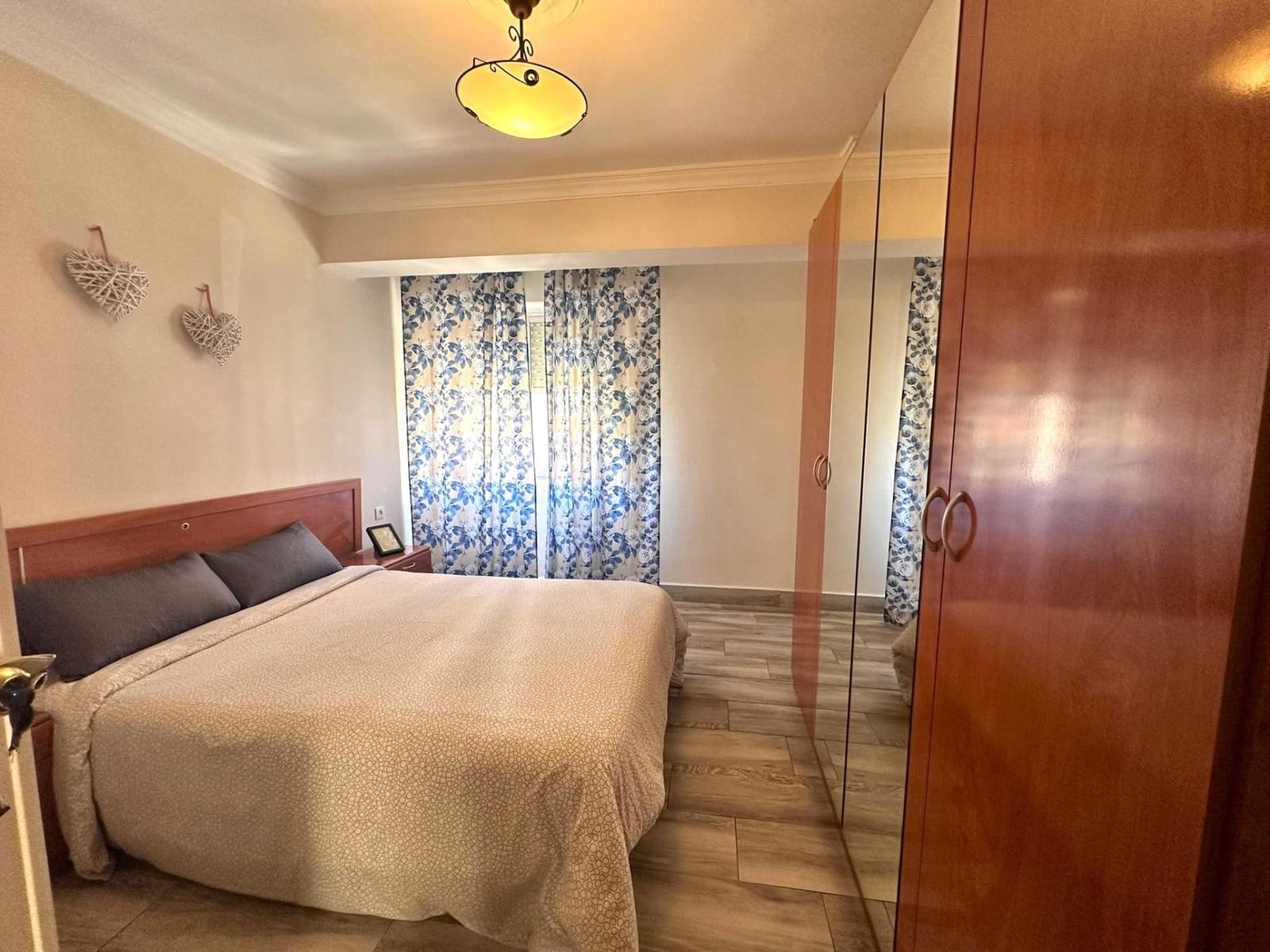 2 soveværelse Lejlighed til leje i Malaga by - € 950 (Ref: 9003581)