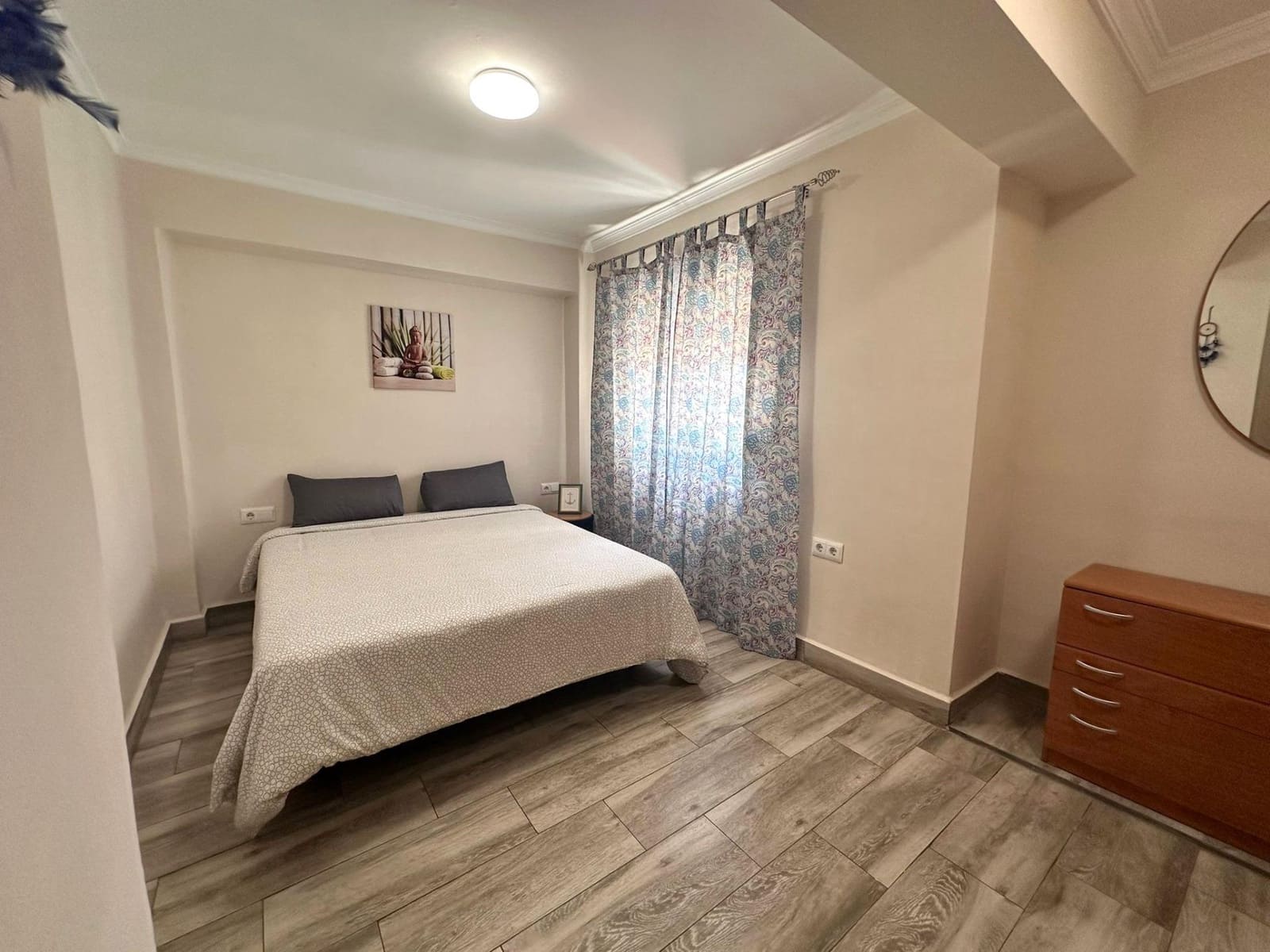 2 soveværelse Lejlighed til leje i Malaga by - € 950 (Ref: 9003581)