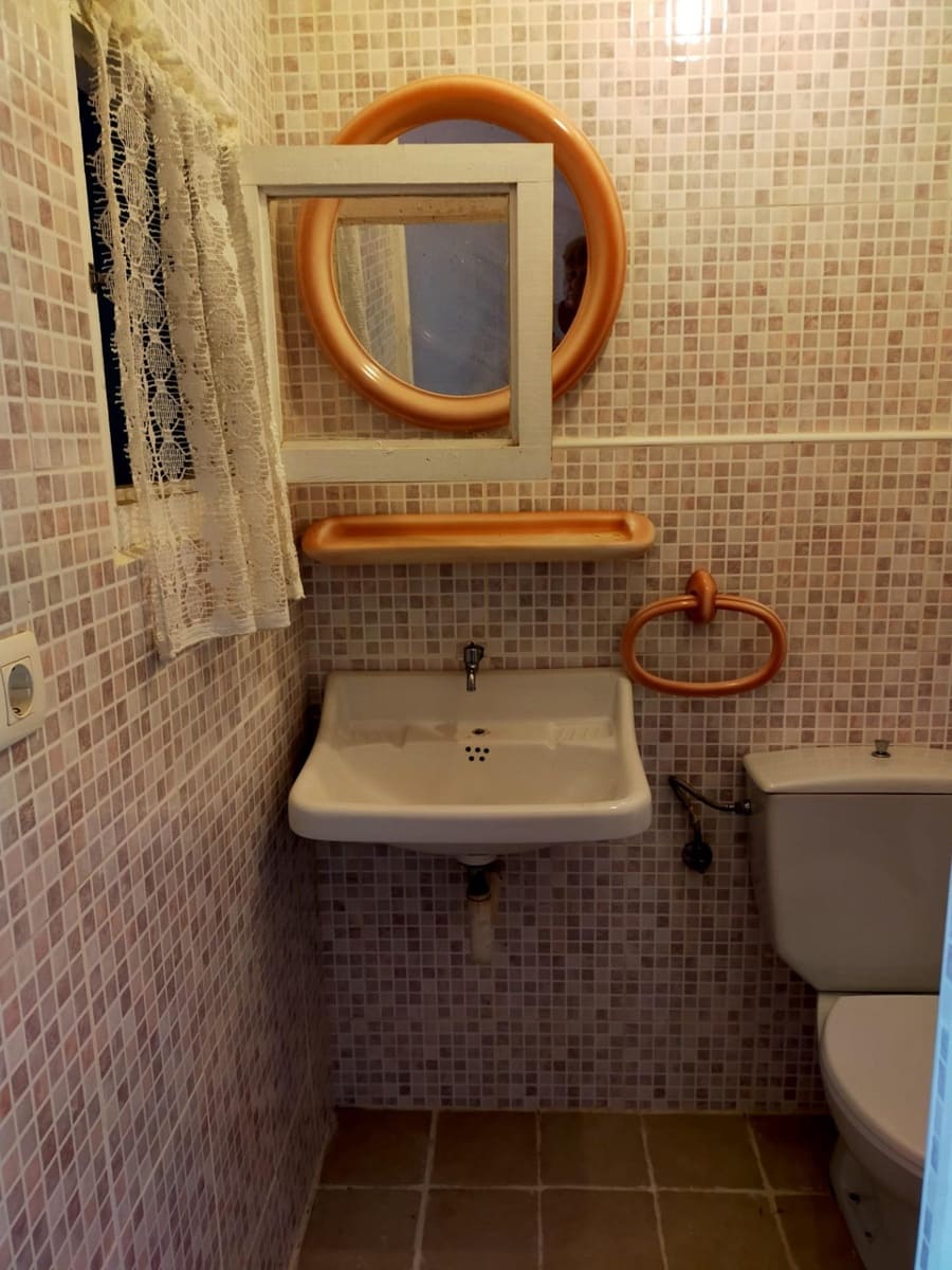 5 soveværelse Byhus til salg i Santa Colomba de Somoza - € 79.000 (Ref: 9057850)