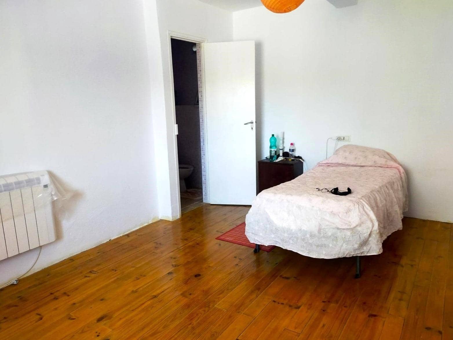 5 soveværelse Byhus til salg i Santa Colomba de Somoza - € 79.000 (Ref: 9057850)