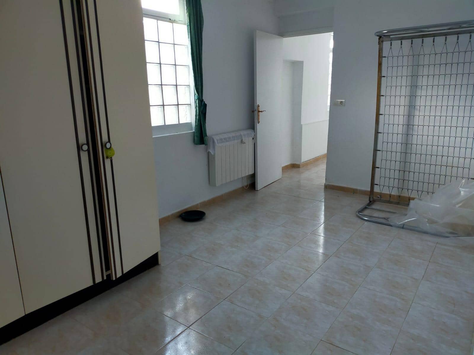 5 soveværelse Byhus til salg i Santa Colomba de Somoza - € 79.000 (Ref: 9057850)