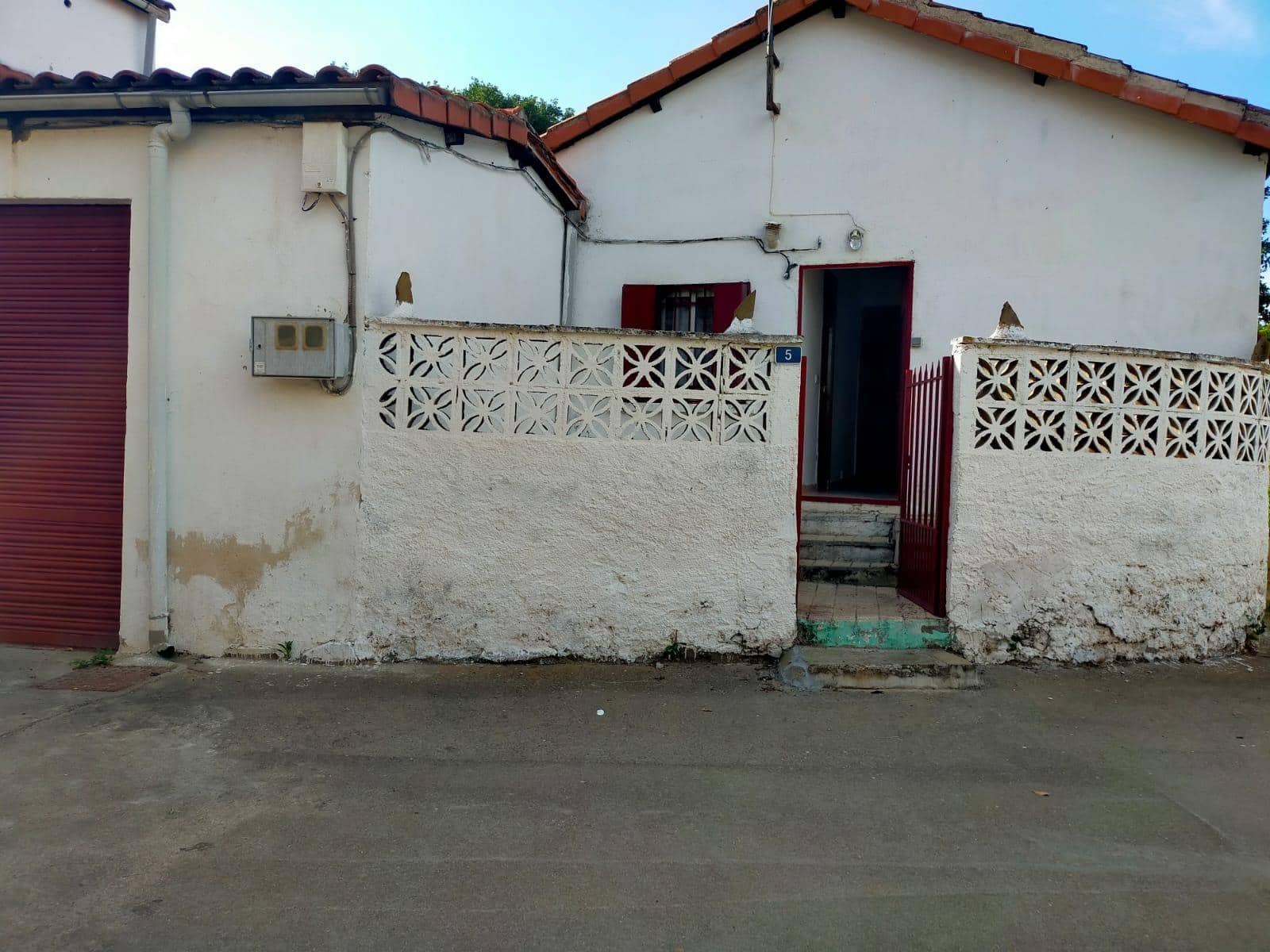 5 soveværelse Byhus til salg i Santa Colomba de Somoza - € 79.000 (Ref: 9057850)