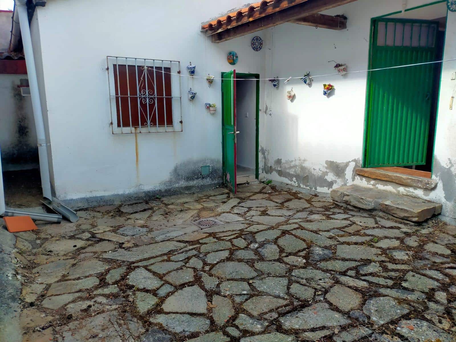 5 soveværelse Byhus til salg i Santa Colomba de Somoza - € 79.000 (Ref: 9057850)