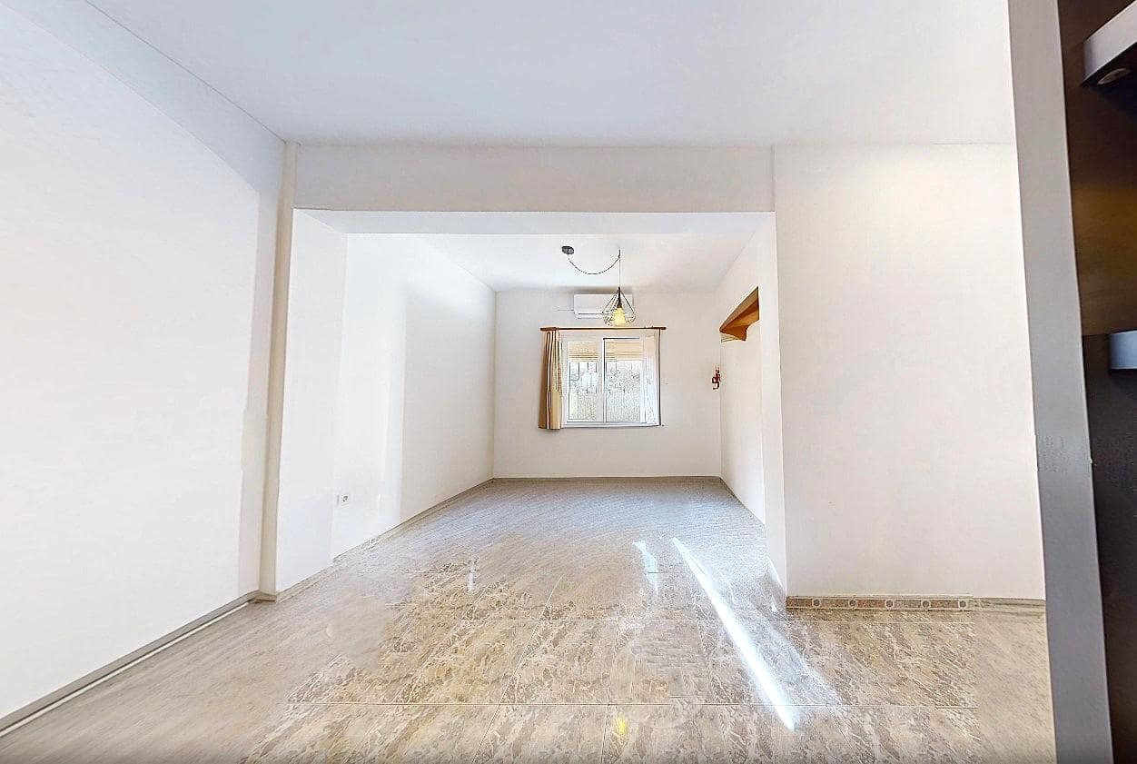 3 soverom Leilighet til salgs i Malaga by - € 278 000 (Ref: 9232862)