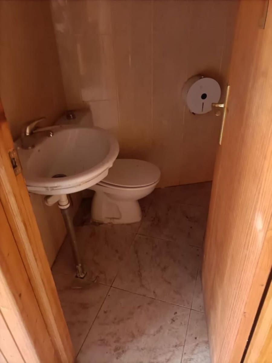 Kommersiell til salgs i Nerja - € 374 000 (Ref: 9240352)