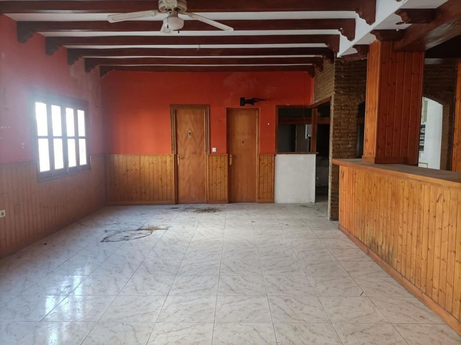 Kommersiell til salgs i Nerja - € 374 000 (Ref: 9240352)