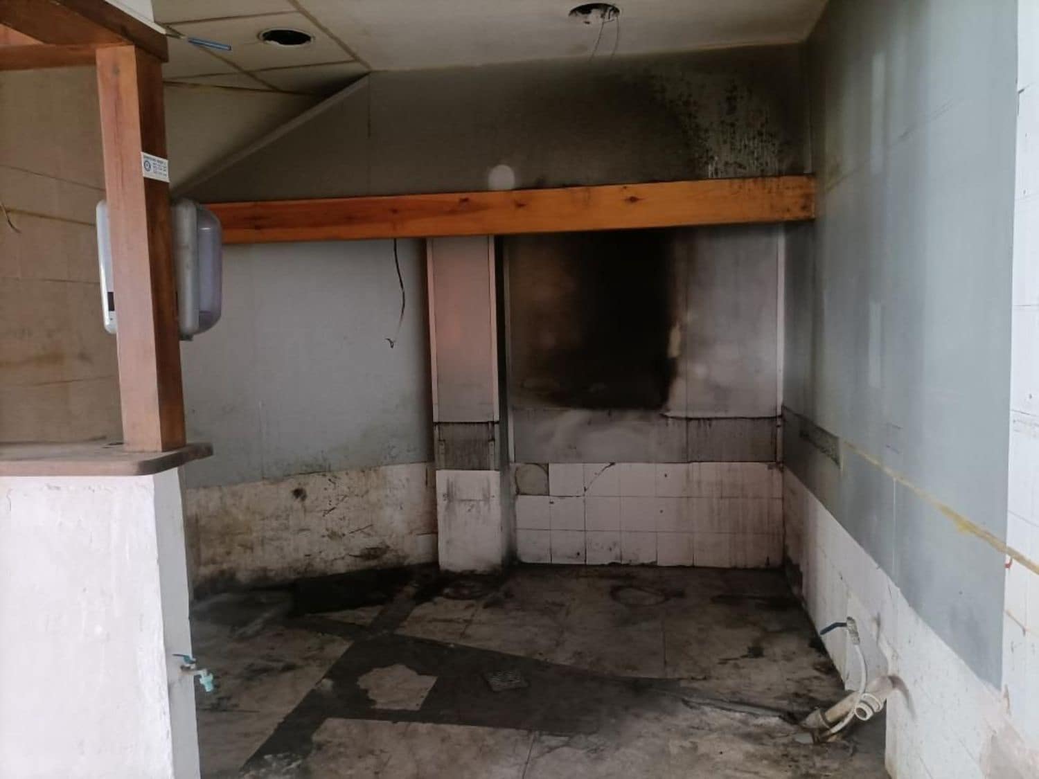 Kommersiell til salgs i Nerja - € 374 000 (Ref: 9240352)