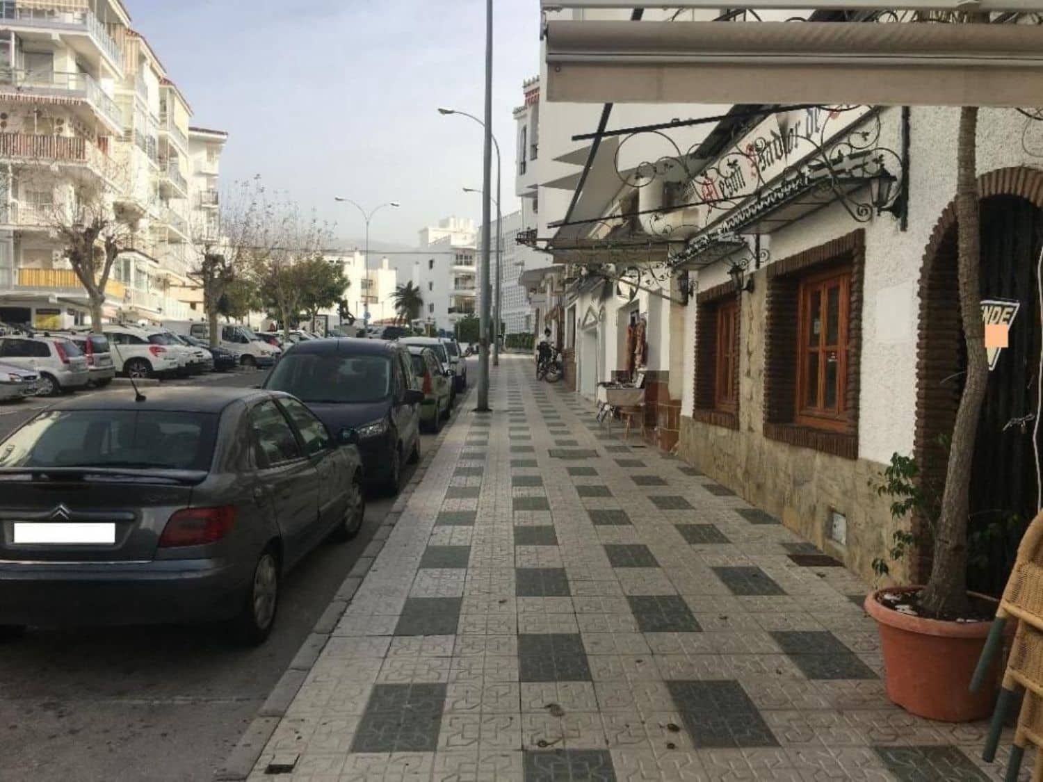 Kommersiell til salgs i Nerja - € 374 000 (Ref: 9240352)