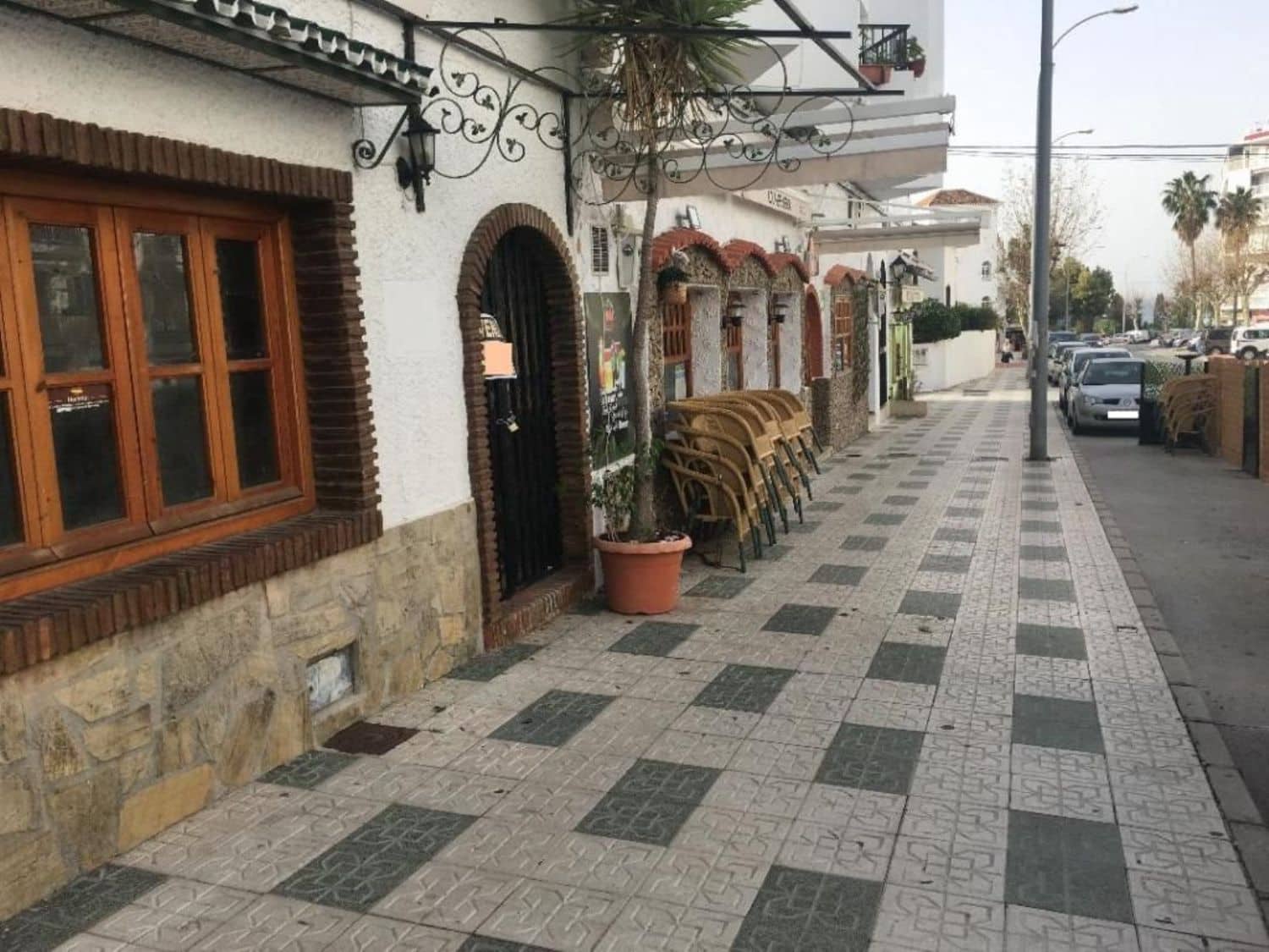 Kommersiell til salgs i Nerja - € 374 000 (Ref: 9240352)