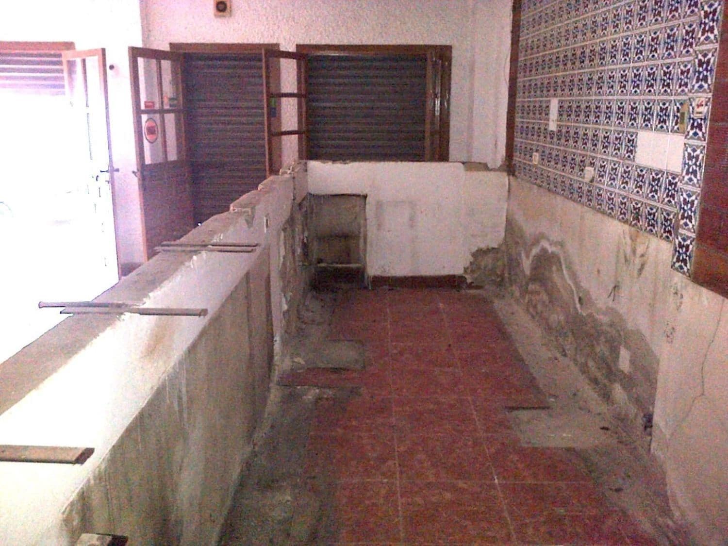 Commercial for sale in Malaga city - € 471,400 (Ref: 9240354)