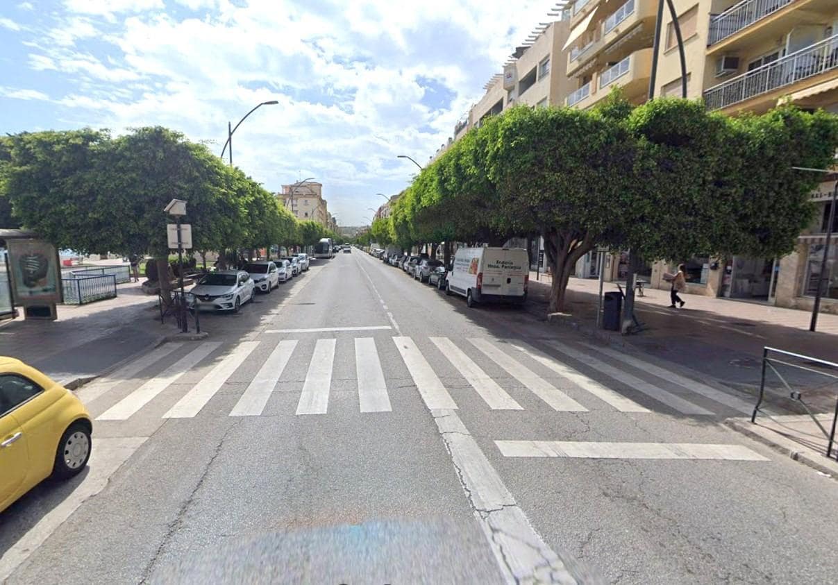 Commercial for sale in Rincon de la Victoria - € 530,800 (Ref: 9243372)