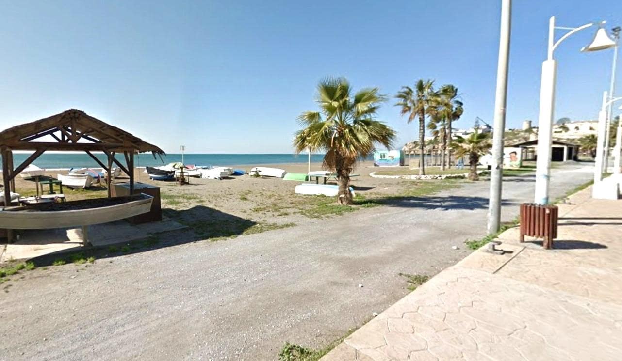 Commercial for sale in Rincon de la Victoria - € 530,800 (Ref: 9243372)