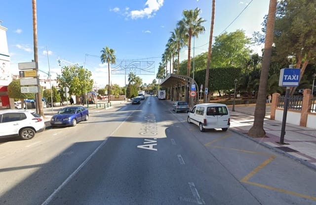 Commercial for sale in Alhaurín de la Torre - € 382,500 (Ref: 9276300)