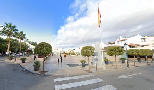 Commercial for sale in Alhaurín de la Torre - € 382,500 (Ref: 9276300)