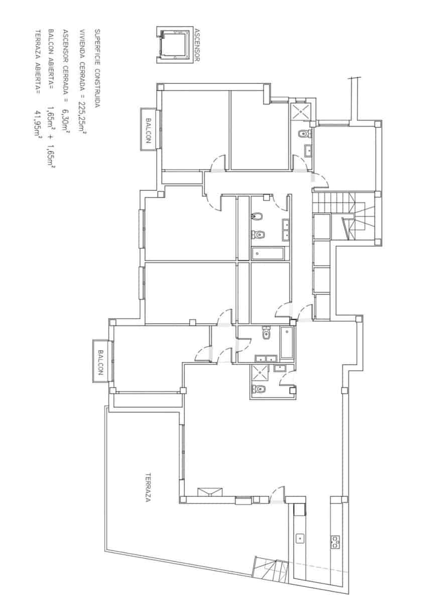9 soverom Villa til salgs i Malaga by med svømmebasseng - € 1 575 000 (Ref: 9317821)