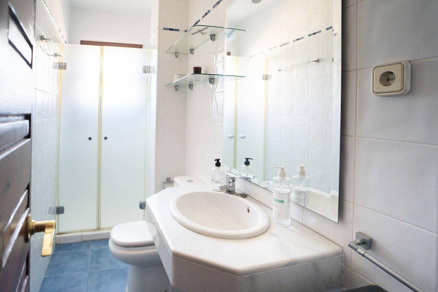 9 soverom Villa til salgs i Malaga by med svømmebasseng - € 1 575 000 (Ref: 9317821)