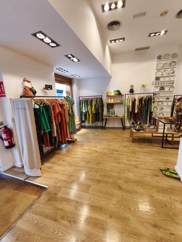 Commerciale da affittare in Centro Historico, Malaga città - 5.000 € (Rif: 9321872)