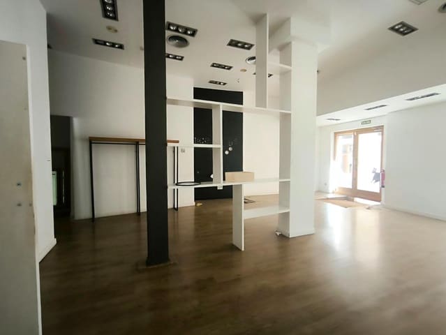 Commercial for rent in Centro Historico, Málaga city - € 4,250 (Ref: 9321872)