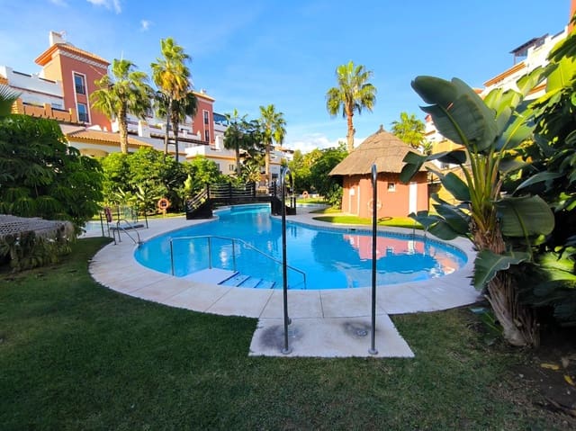 2 soverom Penthouse til salgs i Caleta de Vélez, Vélez-Málaga med svømmebasseng garasje - € 459 000 (Ref: 9341159)