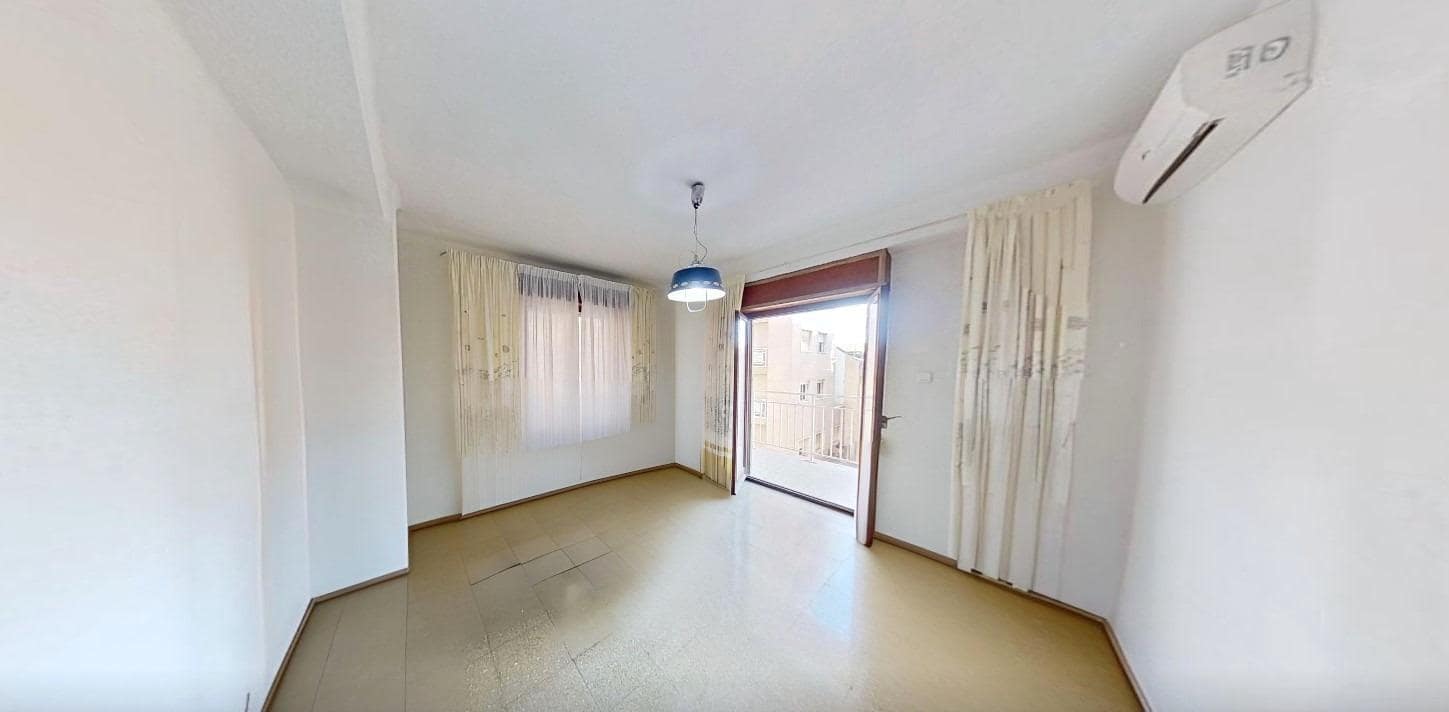 3 slaapkamer Flat te koop in Malaga stad - € 901.000 (Ref: 9355819)