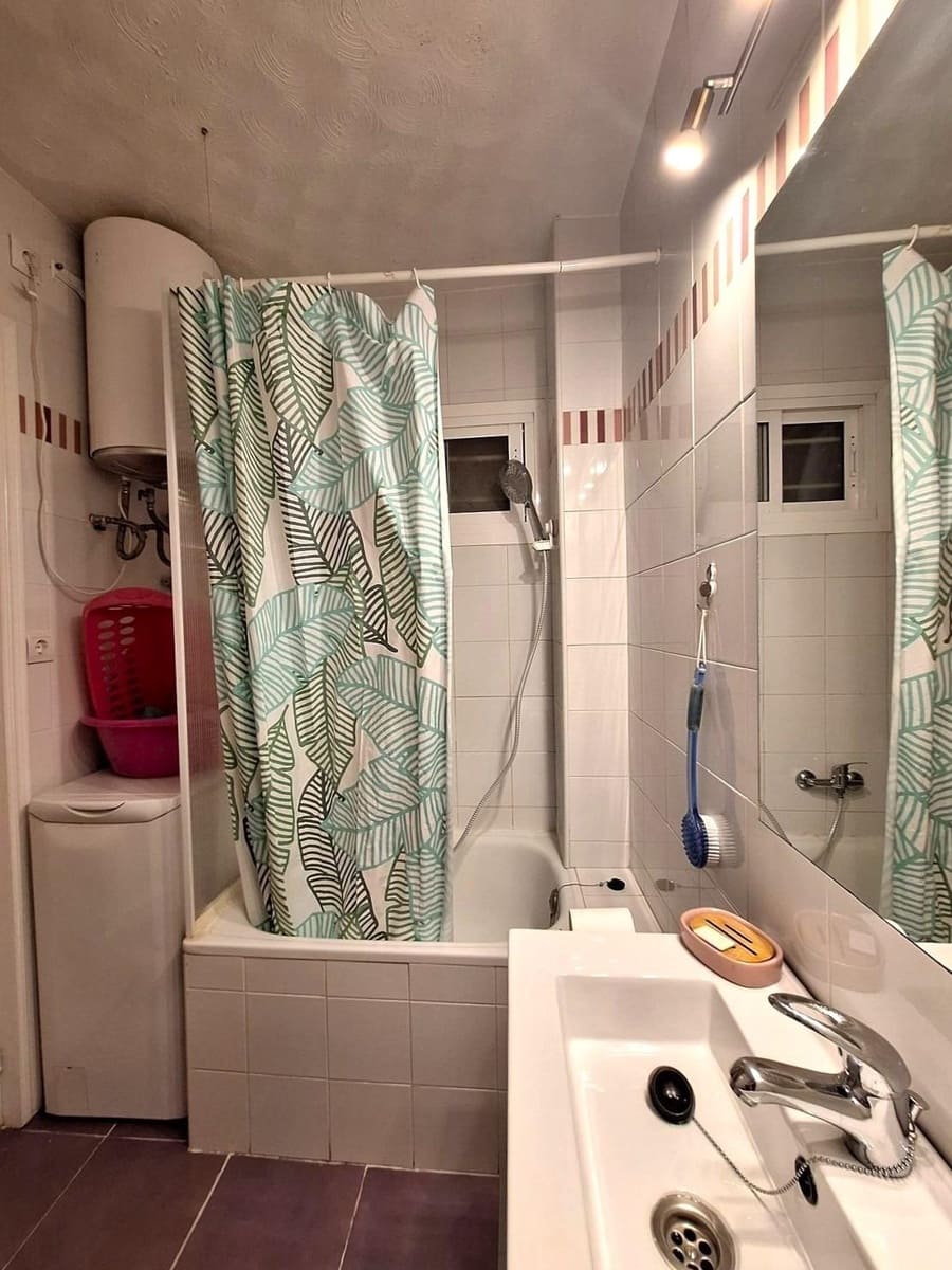 Studio til salg i Benalmadena med swimmingpool - € 165.000 (Ref: 9362606)