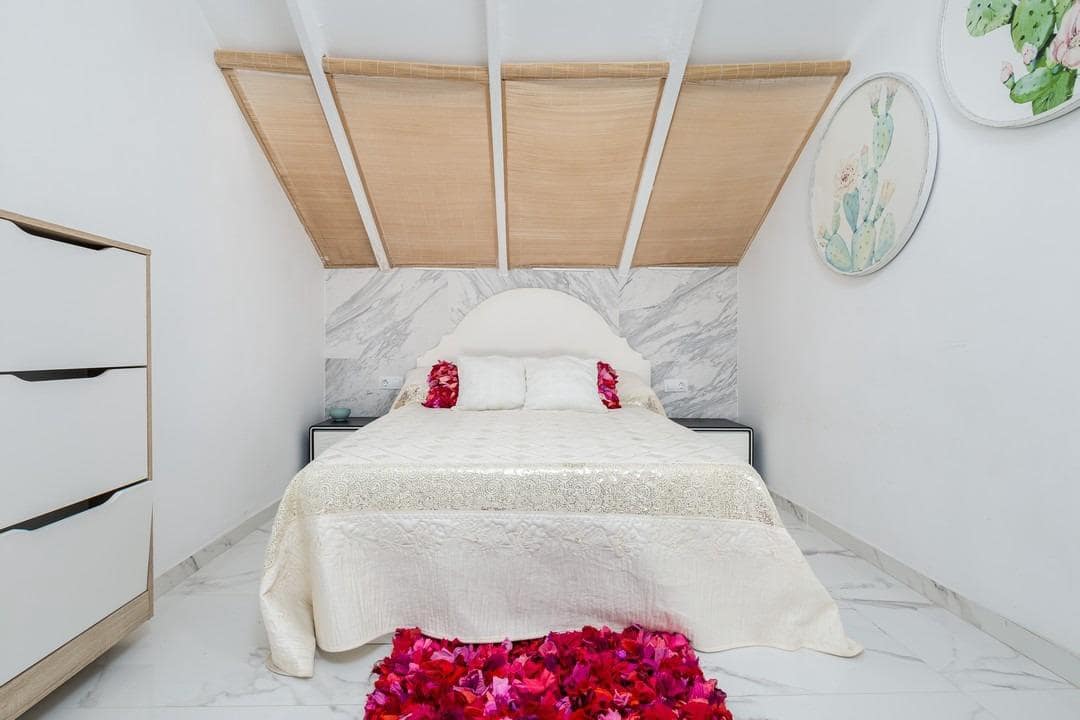 3 soveværelse Rækkehus til salg i Malaga by - € 560.000 (Ref: 9427164)