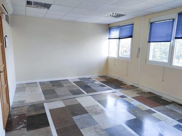 Biuro do wynajęcia w Carretera de Cadiz, Miasto Málaga - 325 € (Ref: 9456225)