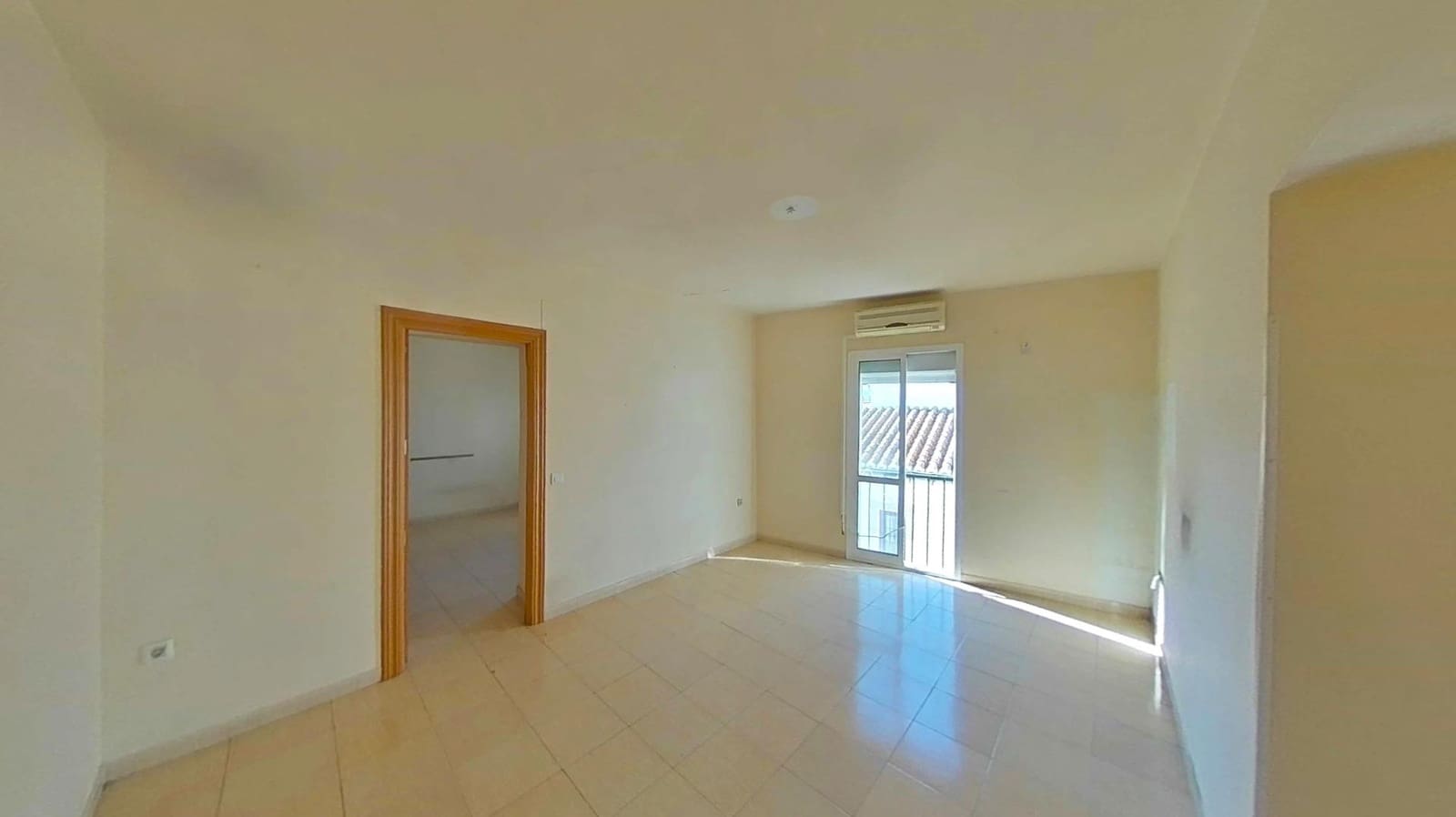 2 Zimmer Apartment zu verkaufen in Velez-Malaga - 135.000 € (Ref: 9462057)