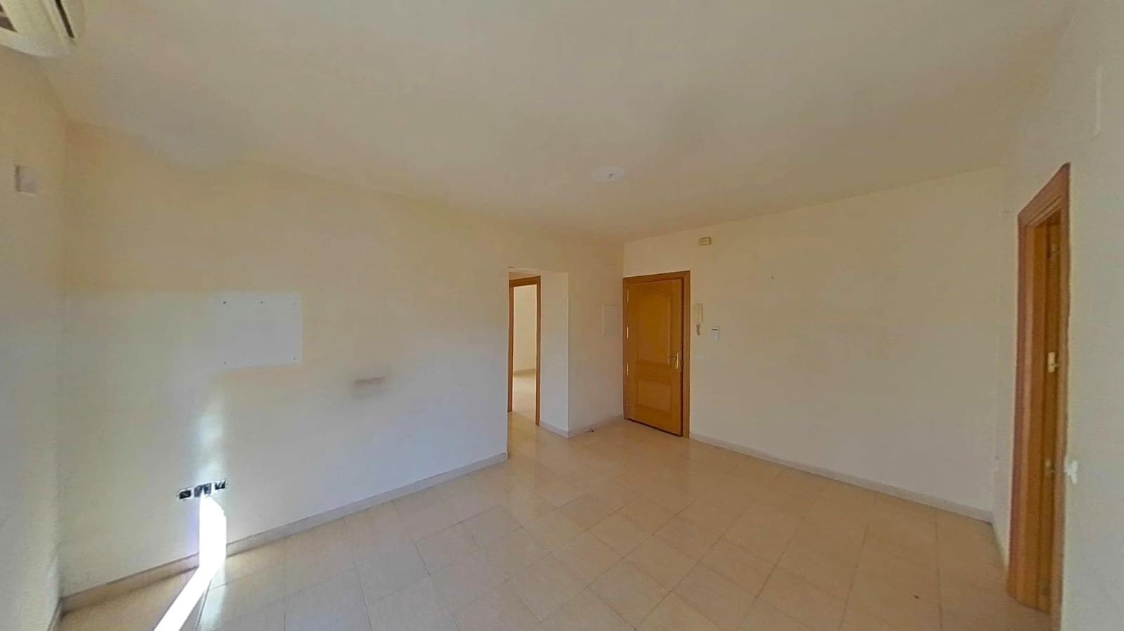 2 Zimmer Apartment zu verkaufen in Velez-Malaga - 135.000 € (Ref: 9462057)