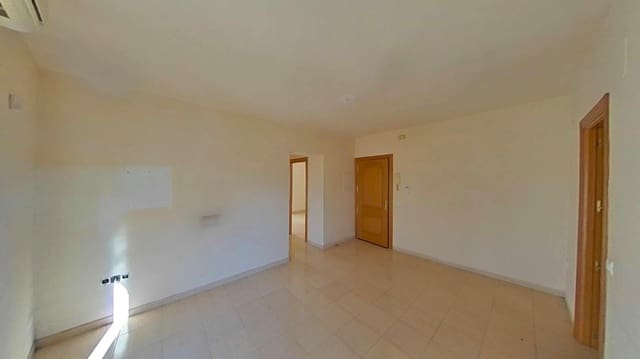 2 Zimmer Apartment zu verkaufen in Vélez-Málaga - 135.000 € (Ref: 9462057)