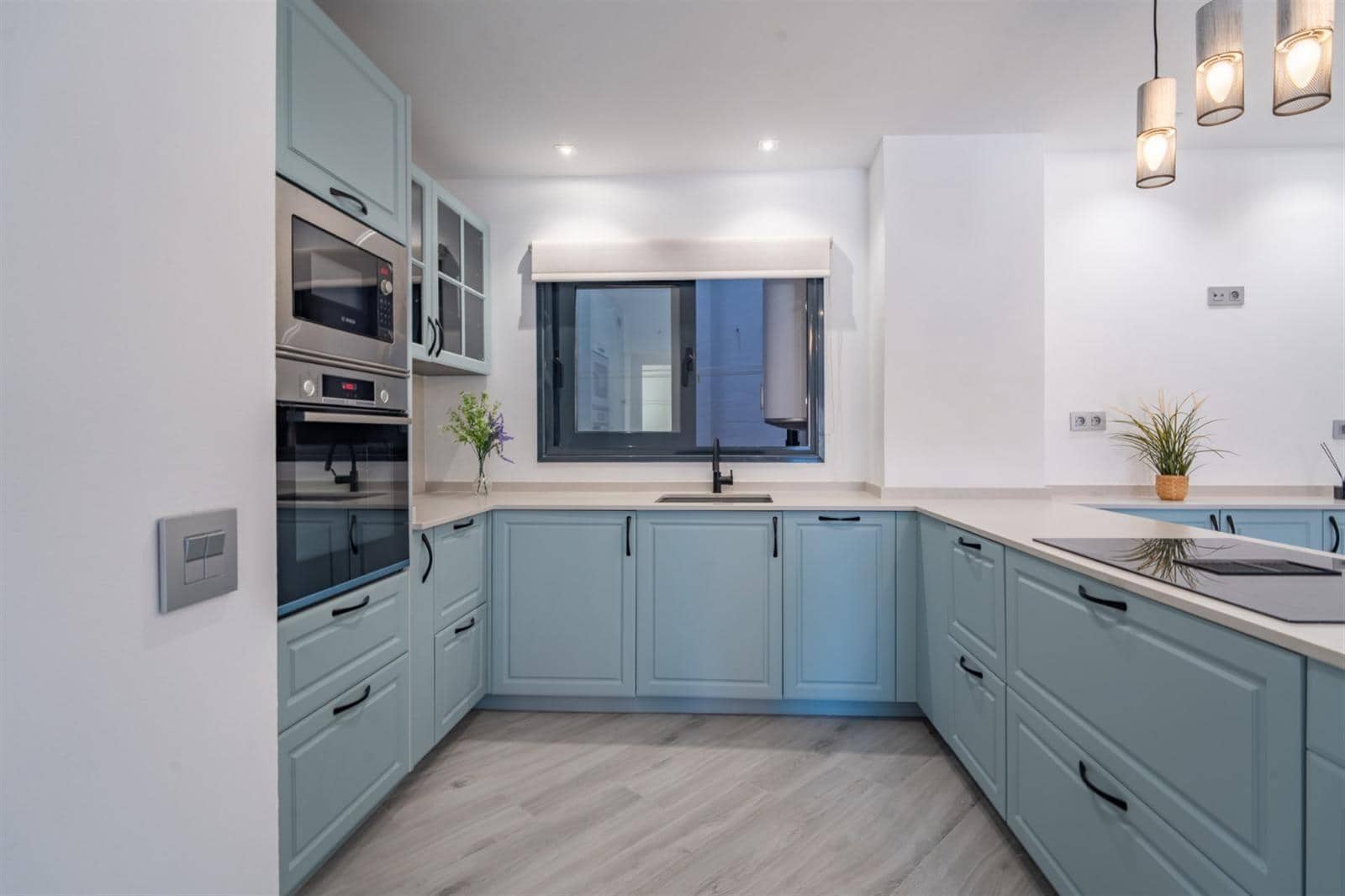 Piso de 3 habitaciones en Málaga ciudad en venta con garaje - 795.000 € (Ref: 9619202)