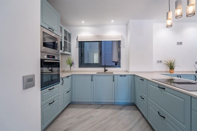 3 bedroom Flat for sale in La Malagueta, Málaga city with garage - € 795,000 (Ref: 9619202)