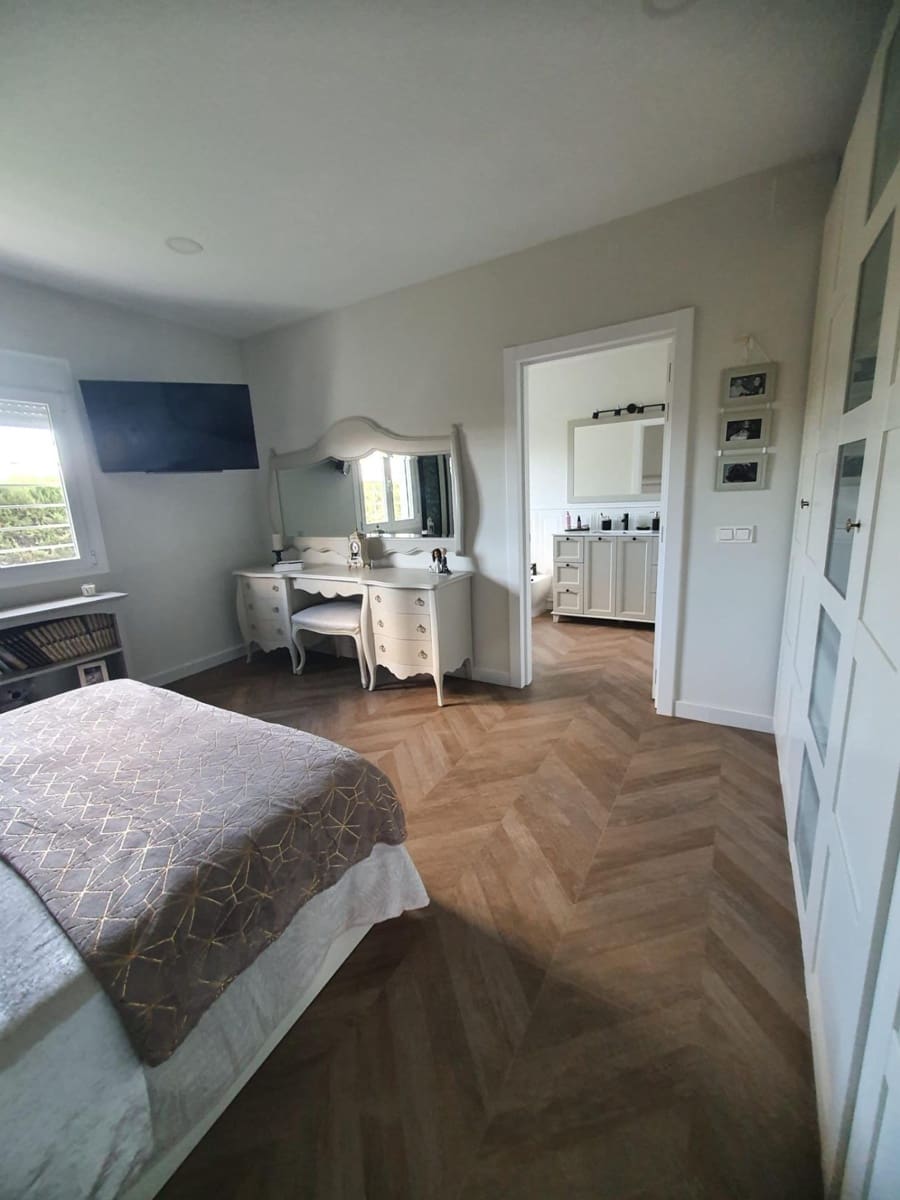 3 makuuhuone Huvila myytävänä paikassa Cartama mukana uima-altaan - 799 000 € (Ref: 9622378)