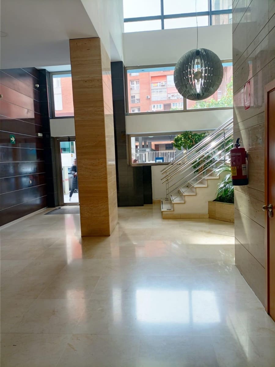 2 sovrum Lägenhet till salu i Malaga stad med garage - 505 000 € (Ref: 9651928)