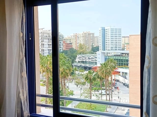 2 makuuhuone Huoneisto myytävänä paikassa Málaga kaupunki mukana 
autotalli - 505 000 € (Ref: 9651928)