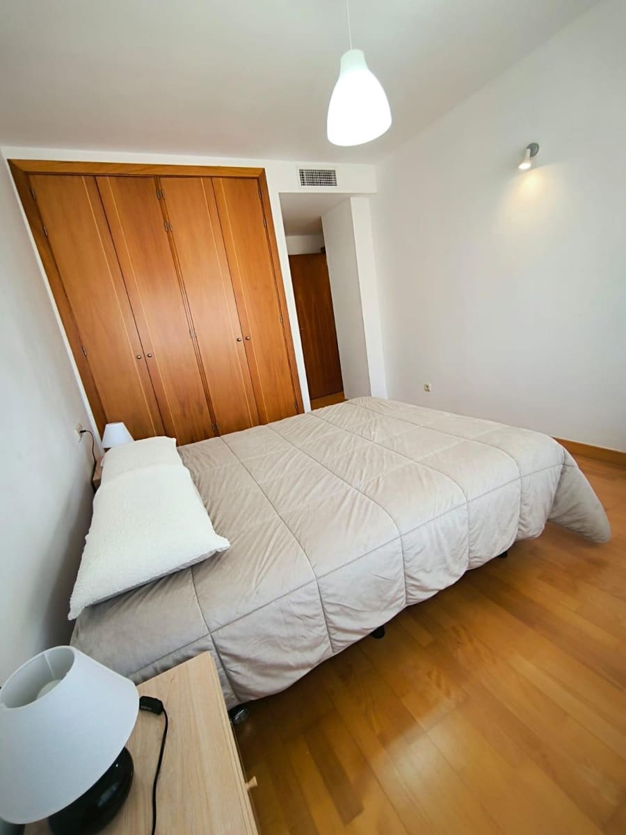 2 soveværelse Lejlighed til salg i Malaga by med garage - € 480.000 (Ref: 9651928)
