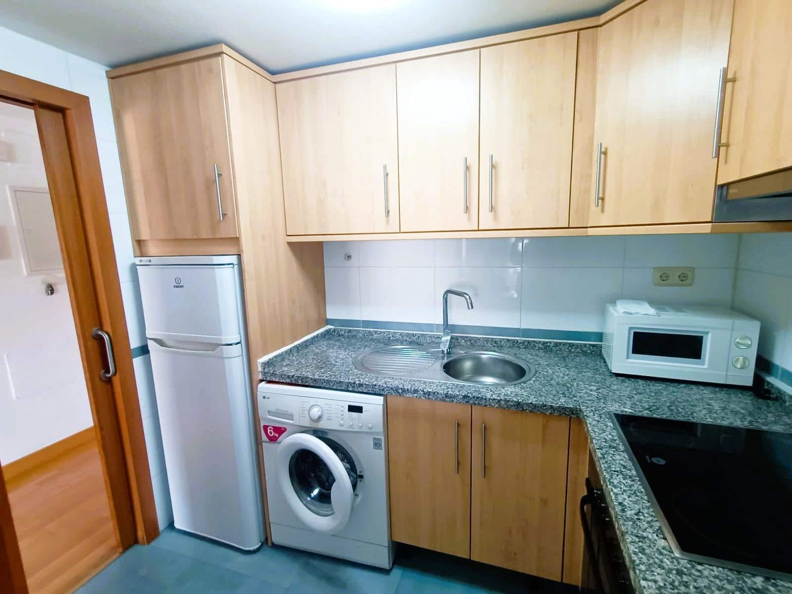 2 soveværelse Lejlighed til salg i Malaga by med garage - € 480.000 (Ref: 9651928)