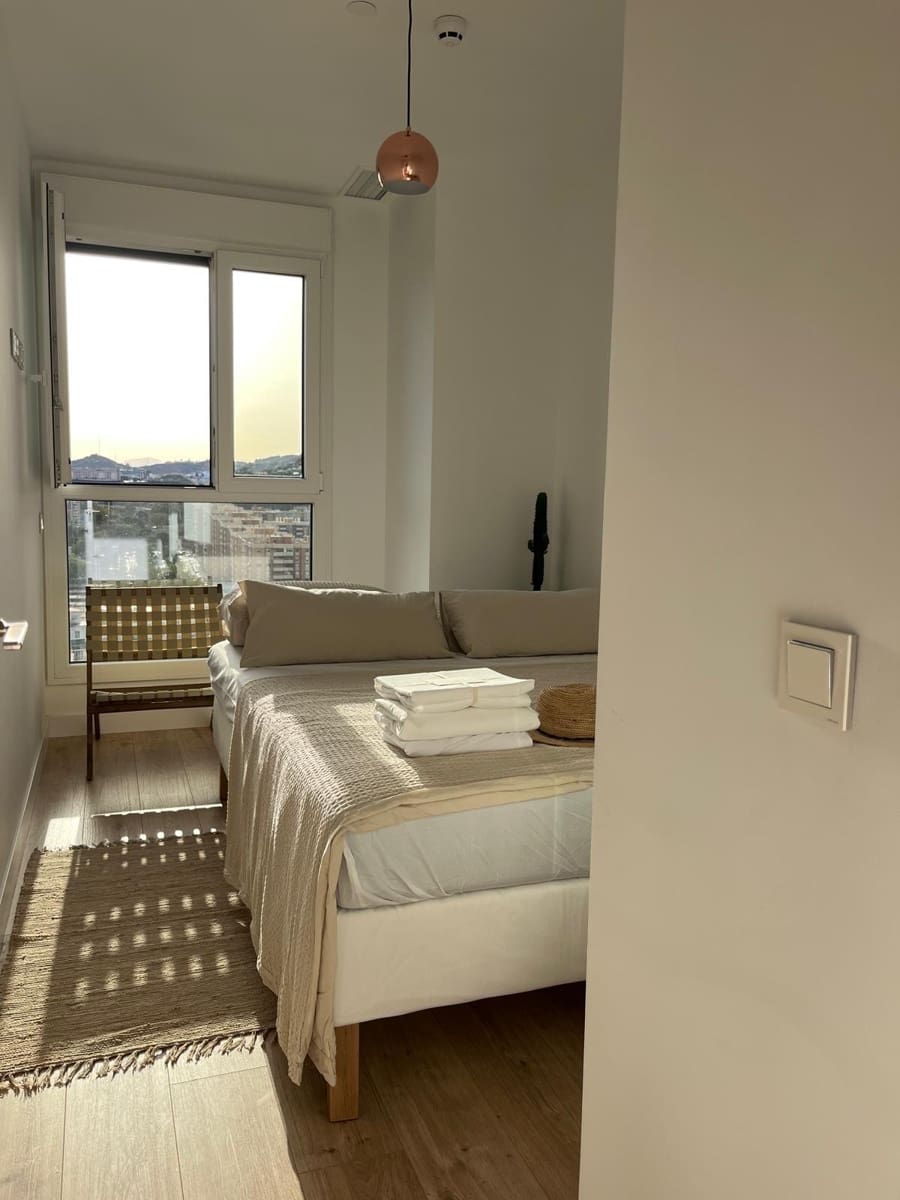 2 sovrum Lägenhet till salu i Malaga stad med pool - 446 000 € (Ref: 9659405)