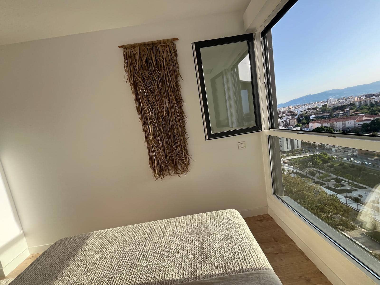 2 sovrum Lägenhet till salu i Malaga stad med pool - 446 000 € (Ref: 9659405)