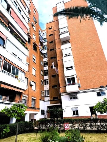 4 quarto Apartamento para venda em Málaga cidade - 355 000 € (Ref: 9729322)