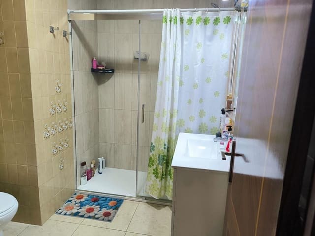 4 Zimmer Wohnung zu verkaufen in Málaga Stadt - 355.000 € (Ref: 9729322)